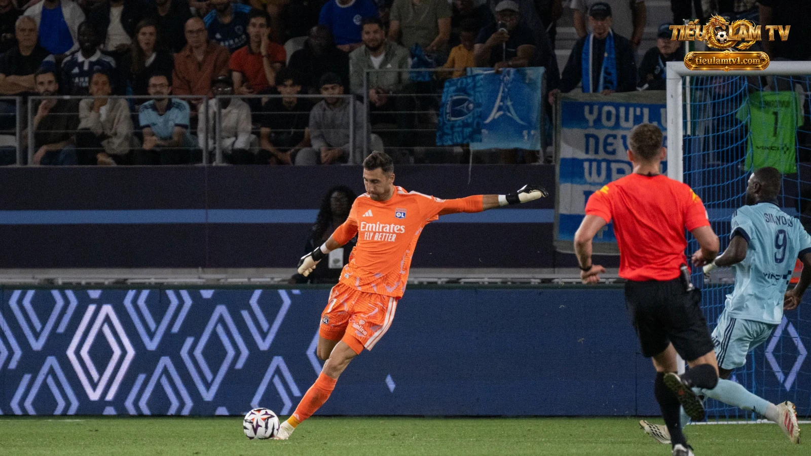 Olympique Lyonnais trong ảnh minh họa trận Anderlecht vs Lyon