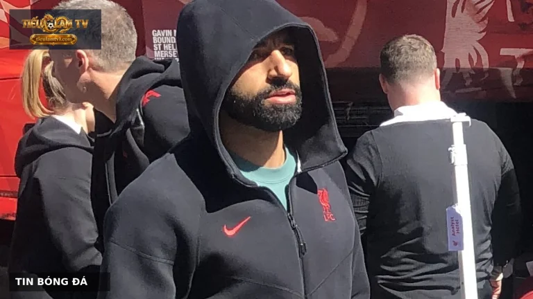 Mohamed Salah trong trang phục của Liverpool